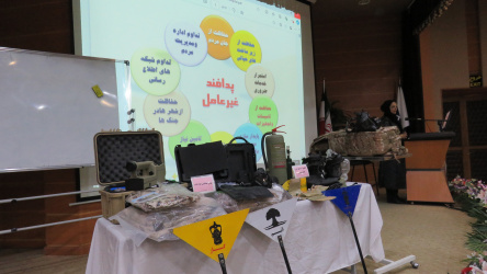 دوره بازآموزی تئوری و عملی پدافند شیمیایی با حضور کلیه پرسنل بیمارستان برگزار گردید.