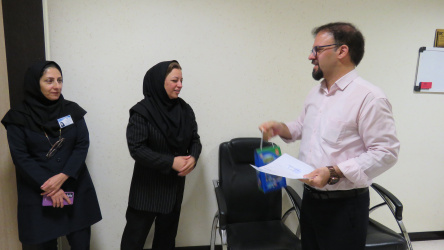 هفته پژوهش گرامی باد