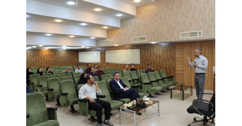 کارگاه آموزشی «مهارت‌های لیدرشیپی»