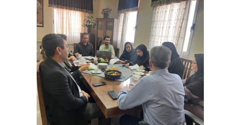 برگزاری جلسه آموزش در پژوهش مرداد ماه 1405