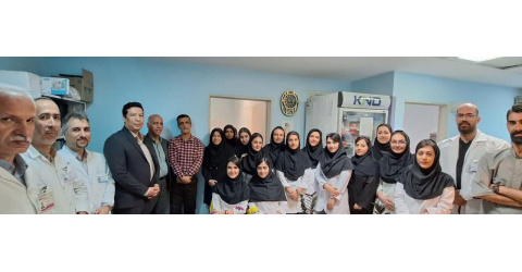 گرامیداشت روز داروساز در داروخانه مرکزی بیمارستان و تجلیل از همکاران
