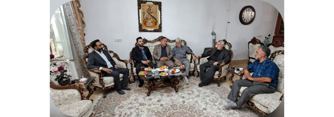 دیدار سرپرست بیمارستان امام رضا(ع) با خیرین حوزه سلامت با حضور فرماندار میامی