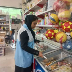 گزارش تصویری : نظارت مستمر کارشناسان بهداشت محیط بر مراکز تهیه و توزیع مواد غذایی و اماکن عمومی در راستای برنامه سلامت نوروزی