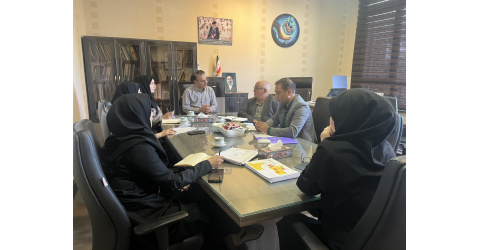 جلسه معاون محترم بهداشت و سرپرست محترم شبکه میامی با مدیران ستادی