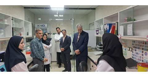 بازدید رئیس دانشگاه از مراکز خدمات جامع سلامت در راستای اجرای برنامه ملی پزشکی خانواده و نظام ارجاع