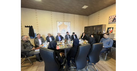 جلسه پایش اجرای برنامه پزشکی خانواده و نظام ارجاع الکترونیک با حضور نمایندگان وزارت بهداشت