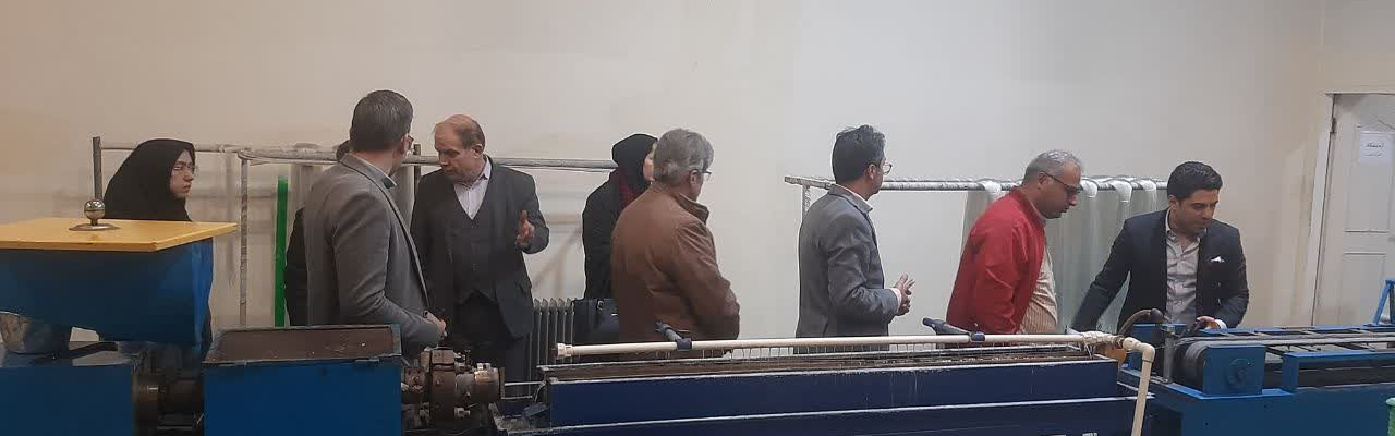 بازدید اعضای هیات علمی از کارخانه درمانگر