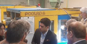 بازدید اعضای هیأت علمی دانشگاه علوم پزشکی شاهرود از کارخانه تولید تجهیزات پزشکی درمانگر