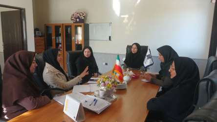 جلسه هم اندیشی مدیران وکارشناسان ترجمان دانش