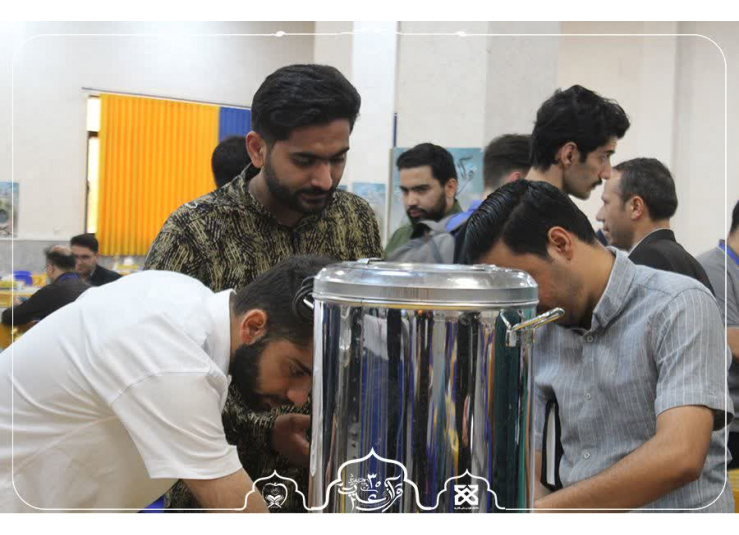 میان‌وعده شرکت‌کنندگان جشنواره
