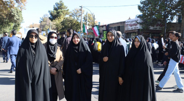 حضور دانشگاهیان علوم پزشکی شاهرود در راهپیمایی ۱۳ آبان