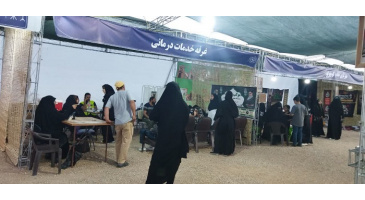دومین روز ارائه خدمت به زائران شرکت کننده در مراسم تشییع رهبر شهید