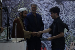 آئین تقدیر از برگزیدگان مرحله دانشگاهی بخش آوایی و معارفی سی‌امین جشنواره قرآن و عترت وزارت بهداشت با حضور دکتر محمدحسن امامیان رئیس دانشگاه ‌، دکتر محبوبه خواجه معاون فرهنگی و دانشجویی و دکتر کاظم رحیمی معاون توسعه مدیریت درمسجد بقیه الله دانشگاه