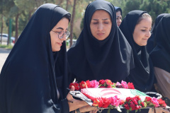 آیین اهتزاز پرچم در آغاز سال تحصیلی