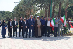 آیین اهتزاز پرچم در آغاز سال تحصیلی