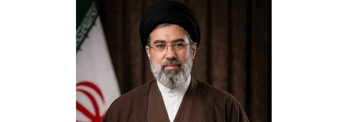 بیعت دانشگاهیان علوم پزشکی شاهرود با سومین رهبر انقلاب اسلامی