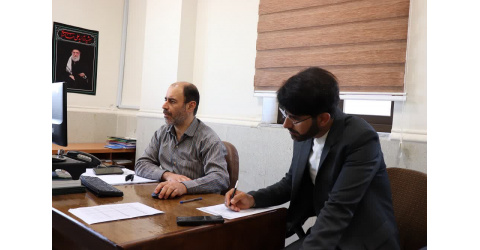 بازدید ناظر دبیرخانه مرکزی جشنواره قرآن و عترت از دانشگاه علوم پزشکی سمنان