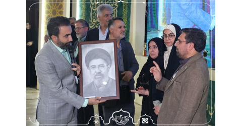 اهدای جوایز برگزیدگان بخش سوم در اختتامیه سی‌امین جشنواره قرآن وعترت