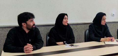 جلسه هم اندیشی برنامه ریزی تقویم آموزشی ۱۴۰۴  برای اجرای دوره های آموزشی کارکنان