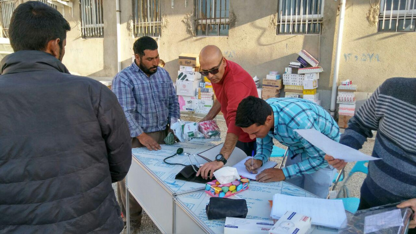 اعزام تیم امدادی بهداشت ودرمان دانشگاه علوم پزشکی شاهرود به مناطق زلزله زده غرب کشور